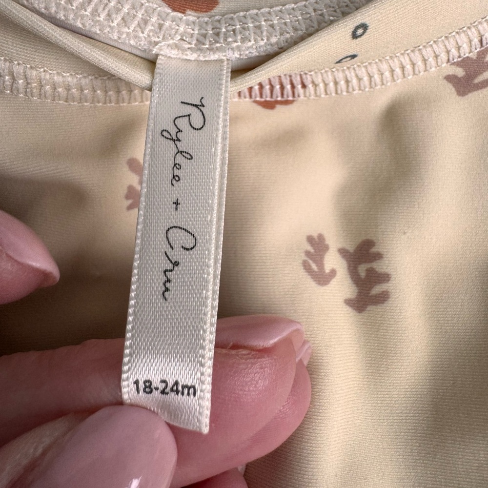 RYLEE + CRU ANGELFISH RASHGUARD Swim Top Baby 18-24 months long sleeve UPF - Picture 3 of 6
